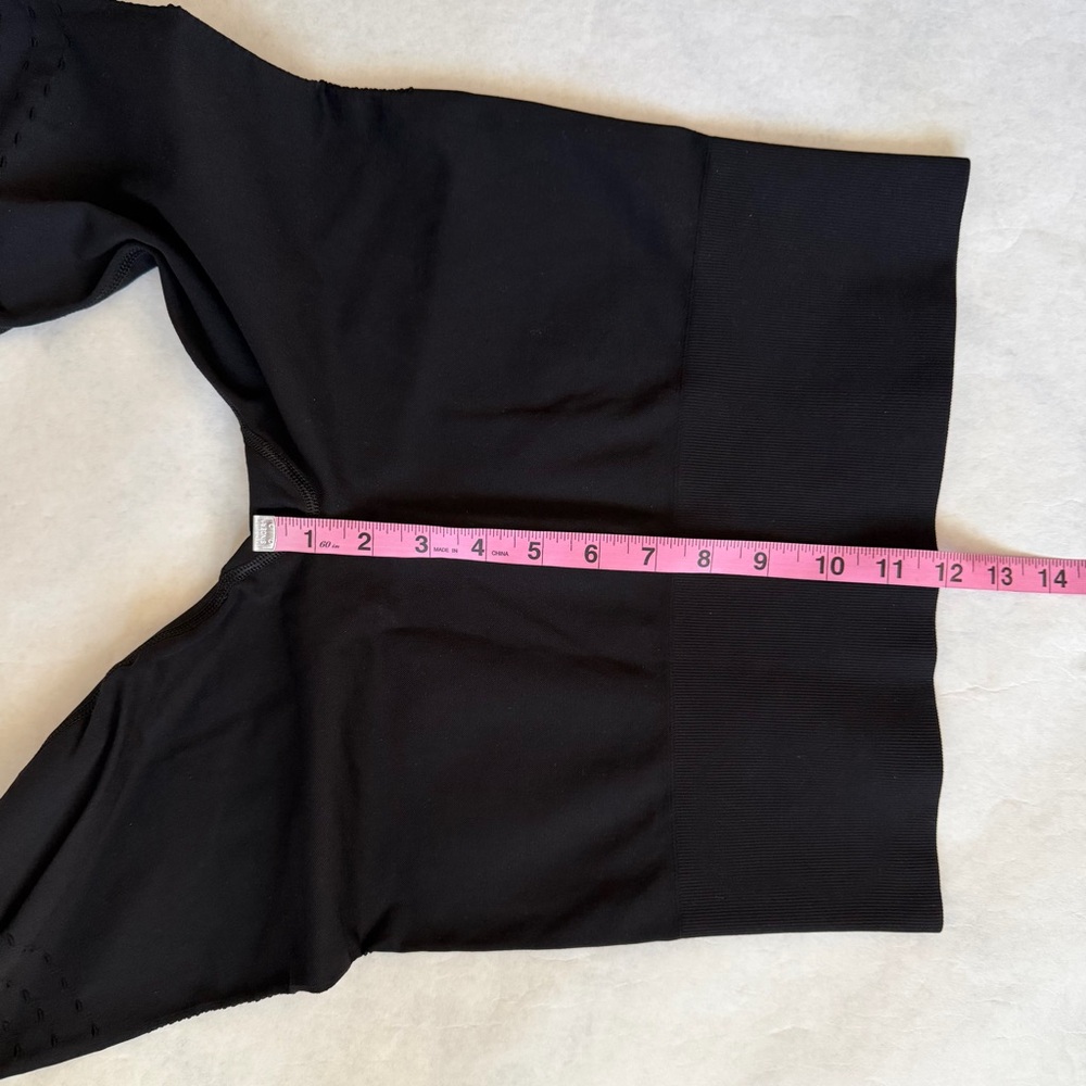 Zella High Waisted Black Seamless Athletic Workout Leggings Activewear Yoga L - Picture 8 of 10